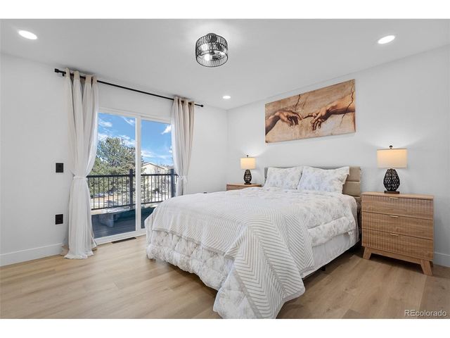 9232 N Surrey Dr, Castle Rock, CO 80108