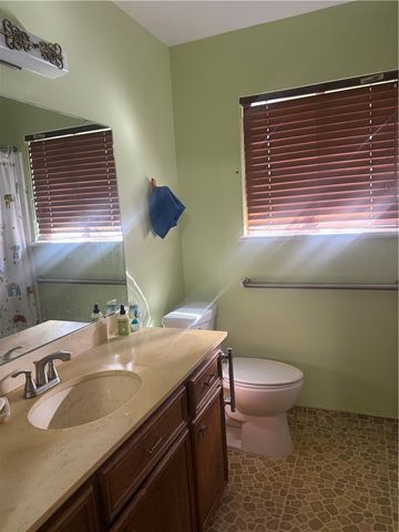 6105 Pebble Beach Dr, Corpus Christi, TX 78413