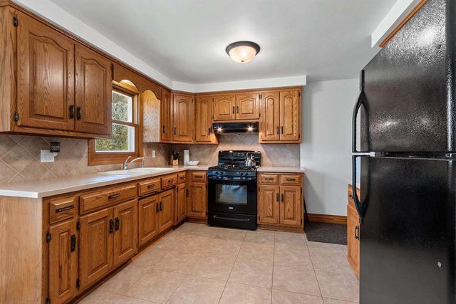 1768 NORTH ROAD, Ashwaubenon, WI 54313