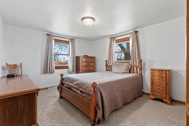 1768 NORTH ROAD, Ashwaubenon, WI 54313