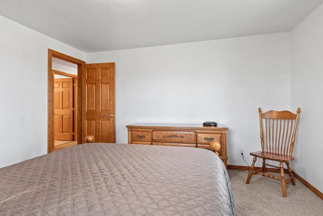 1768 NORTH ROAD, Ashwaubenon, WI 54313