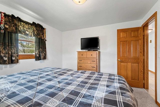 1768 NORTH ROAD, Ashwaubenon, WI 54313