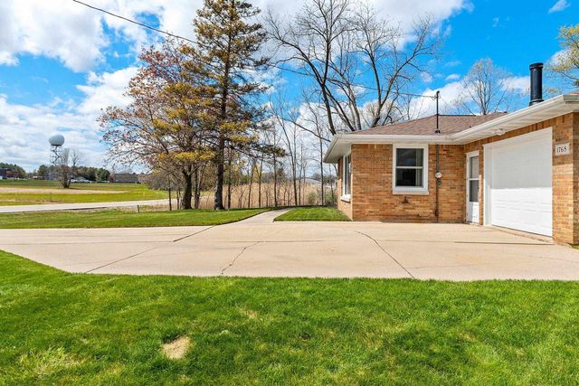 1768 NORTH ROAD, Ashwaubenon, WI 54313