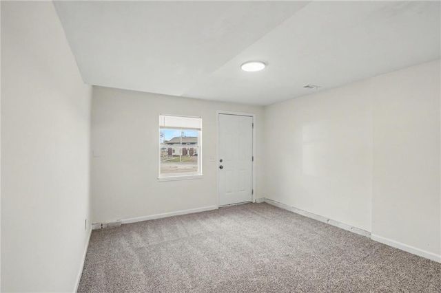 11218-11220 College Avenue, Kansas City, MO 64137