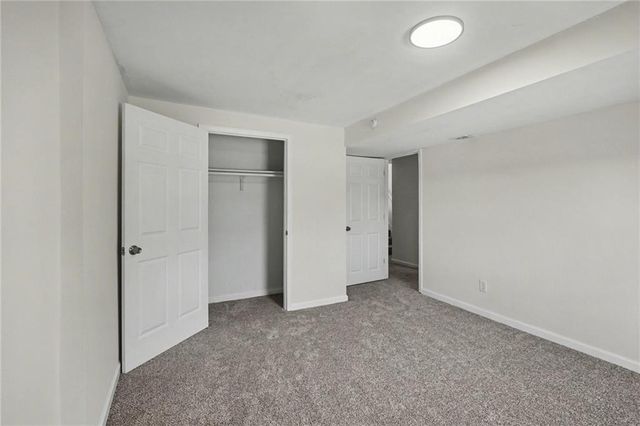 11218-11220 College Avenue, Kansas City, MO 64137