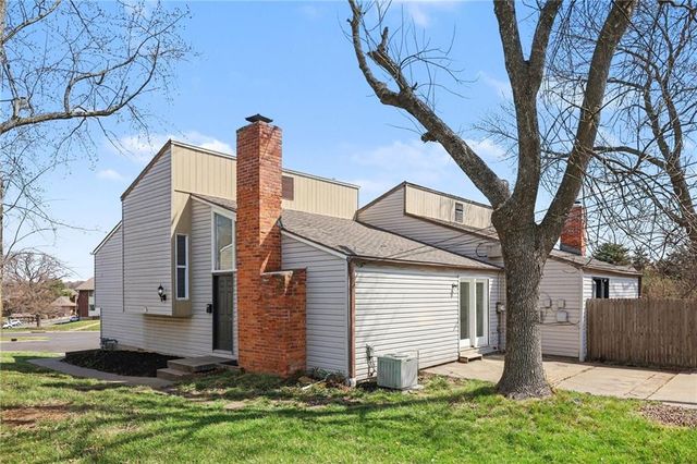 11218-11220 College Avenue, Kansas City, MO 64137