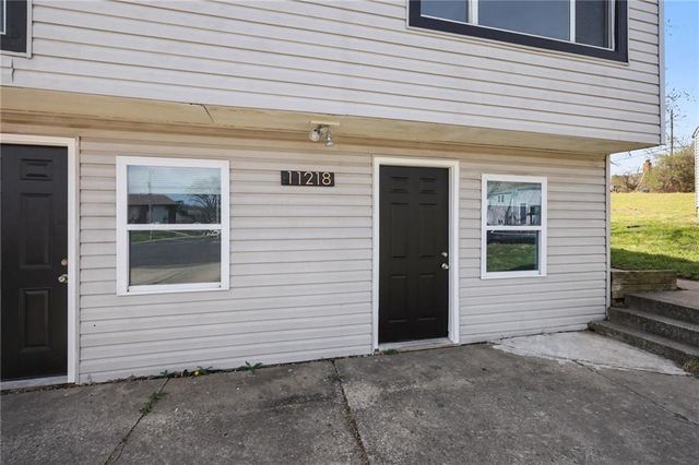 11218-11220 College Avenue, Kansas City, MO 64137