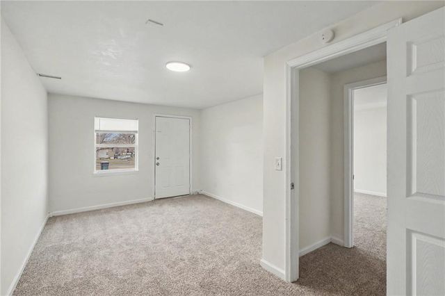 11218-11220 College Avenue, Kansas City, MO 64137