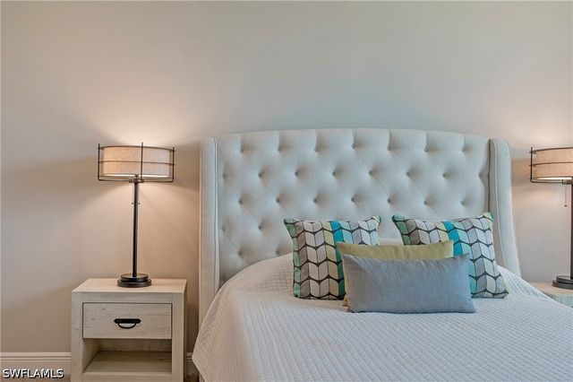 2555 Seychelles DR 407, Naples, FL 34112