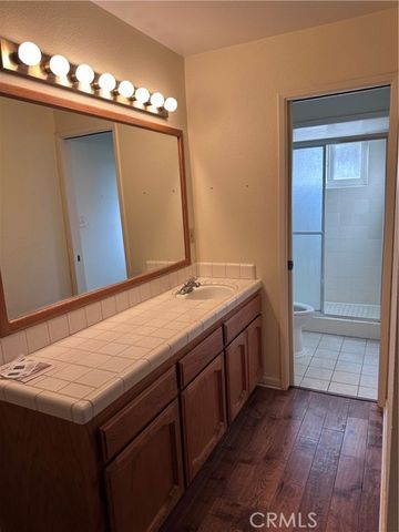 2021 Normandy Lane, Merced, CA 95340