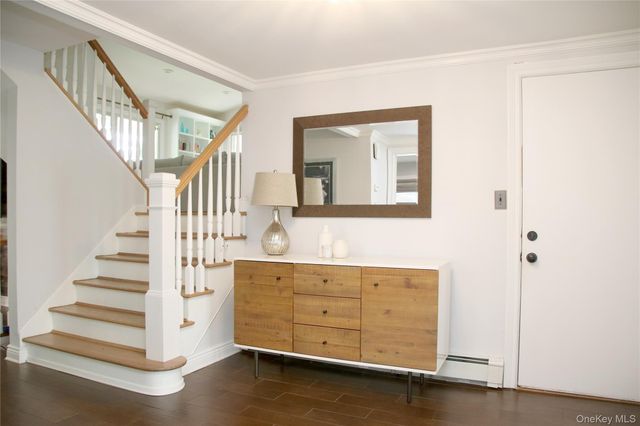 1944 Lowell Lane, Merrick, NY 11566