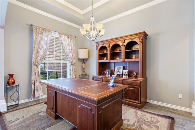 420 Gulfton Dr, Portland, TX 78374