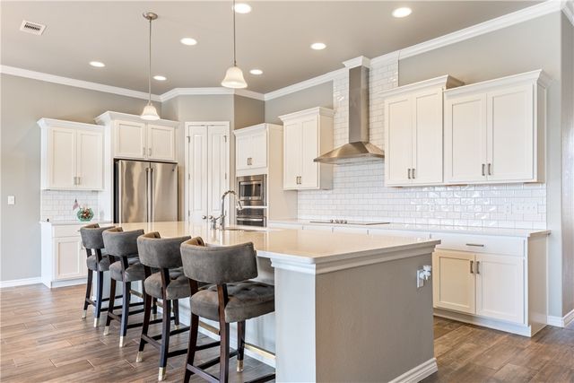 420 Gulfton Dr, Portland, TX 78374