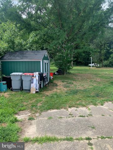 2246 N WEST AVE, Vineland, NJ 08360