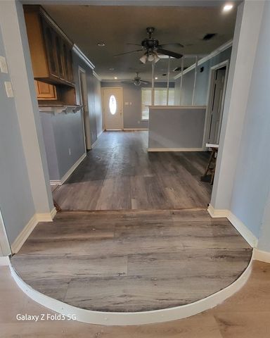 4971 Brigadoon Lane, Dallas, TX 75216