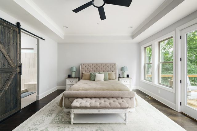 7567 Hallows Dr, Nashville, TN 37221