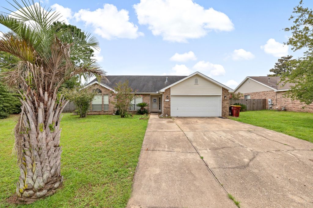 719 Majestic Prince Court, Crestview, FL 32539