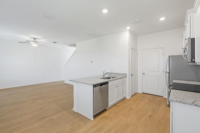 317 Carmel Canyon TRL, Jarrell, TX 76537