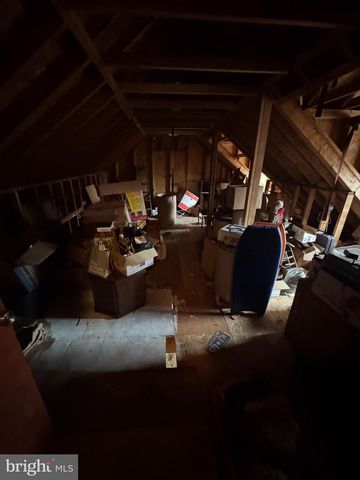 1086 BRIDGETON HILL RD, Upper Black Eddy, PA 18972