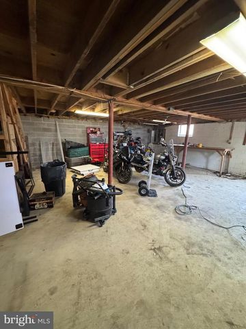 1086 BRIDGETON HILL RD, Upper Black Eddy, PA 18972