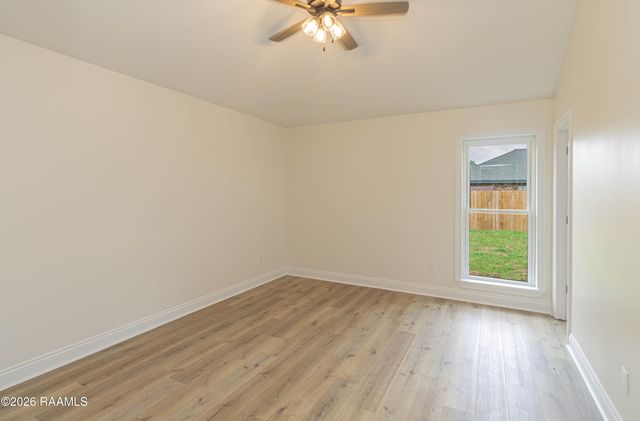122 Pebble Beach Drive, Youngsville, LA 70592