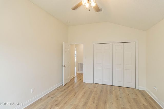 122 Pebble Beach Drive, Youngsville, LA 70592