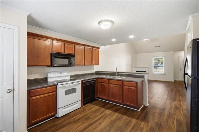 3018 Broadleaf Trail, Fairburn, GA 30213