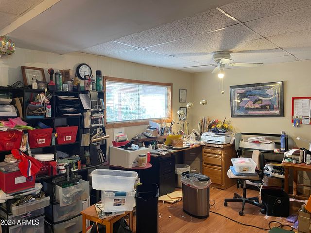 164 W MORRIS Drive, Queen Valley, AZ 85118