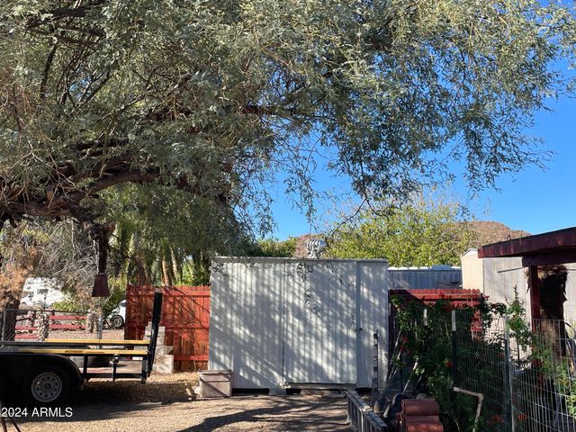 164 W MORRIS Drive, Queen Valley, AZ 85118