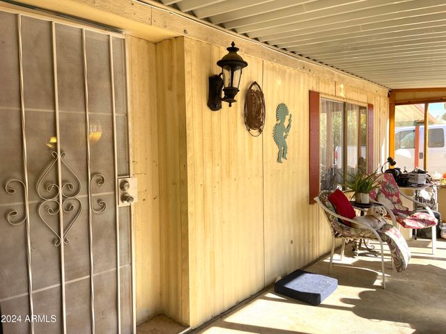 164 W MORRIS Drive, Queen Valley, AZ 85118