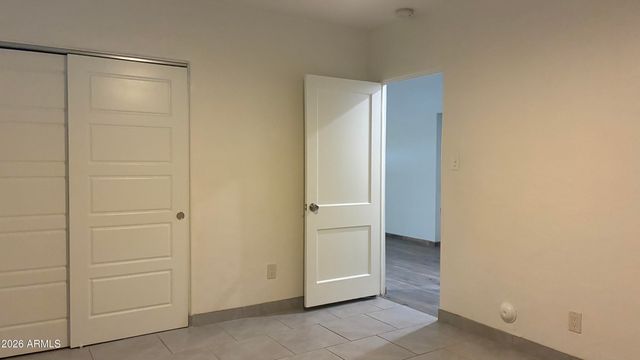 2336 W ORANGE Drive, Phoenix, AZ 85015