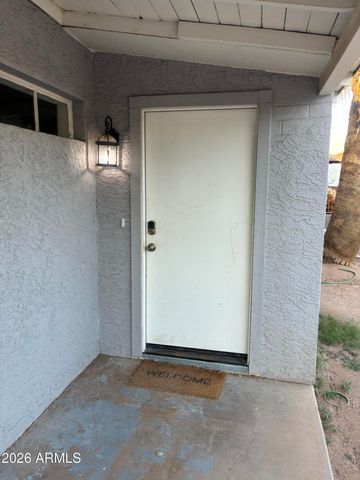 2336 W ORANGE Drive, Phoenix, AZ 85015