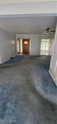 10017 W Ridgewood Drive, Parma Heights, OH 44130