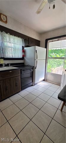 10017 W Ridgewood Drive, Parma Heights, OH 44130