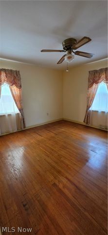 10017 W Ridgewood Drive, Parma Heights, OH 44130