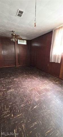 10017 W Ridgewood Drive, Parma Heights, OH 44130
