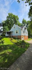 10017 W Ridgewood Drive, Parma Heights, OH 44130