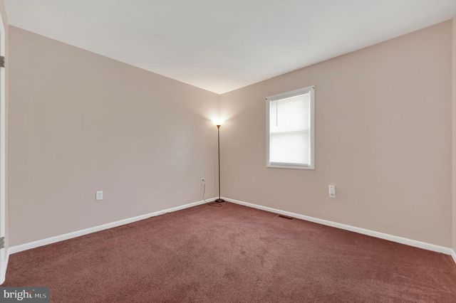 511 SUNSET DR, Dover, DE 19901