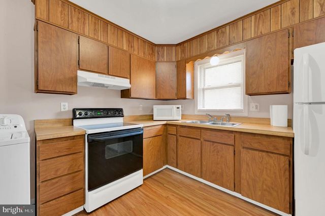 511 SUNSET DR, Dover, DE 19901