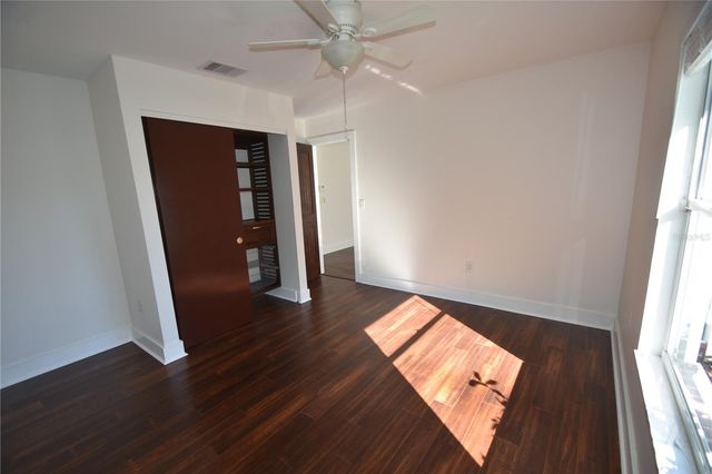 2918 10TH STREET N, St Petersburg, FL 33704