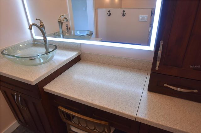 2918 10TH STREET N, St Petersburg, FL 33704