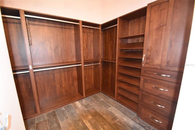 2918 10TH STREET N, St Petersburg, FL 33704