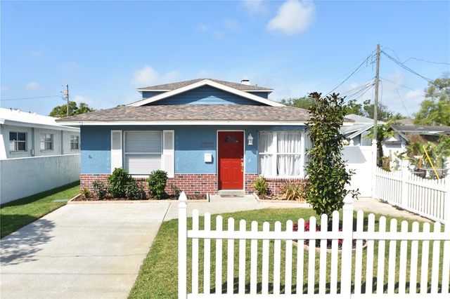 2918 10TH STREET N, St Petersburg, FL 33704