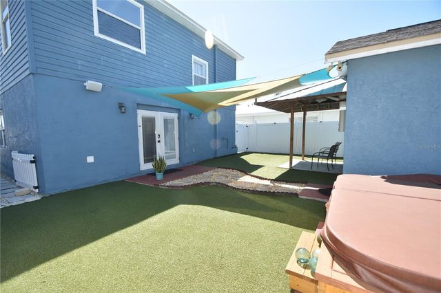 2918 10TH STREET N, St Petersburg, FL 33704