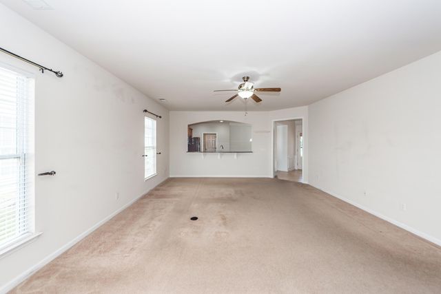 109 Schooner Bend Avenue, Summerville, SC 29486