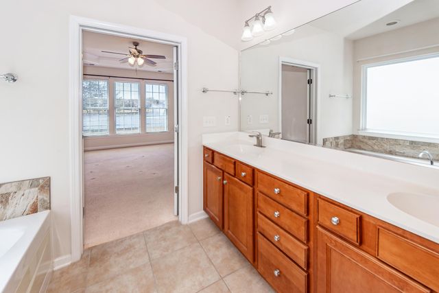 109 Schooner Bend Avenue, Summerville, SC 29486