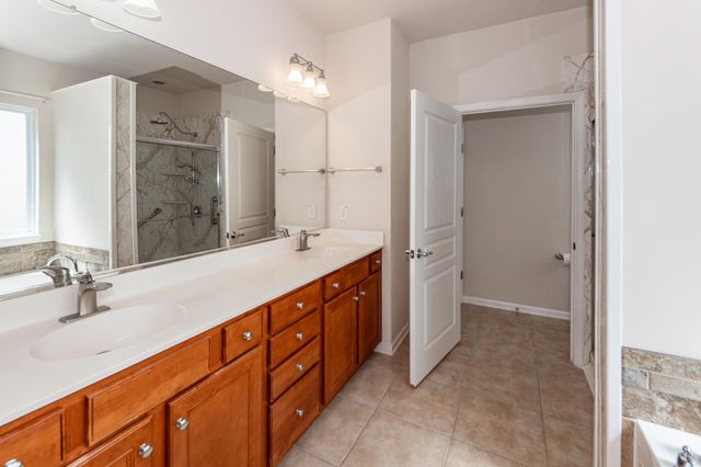 109 Schooner Bend Avenue, Summerville, SC 29486