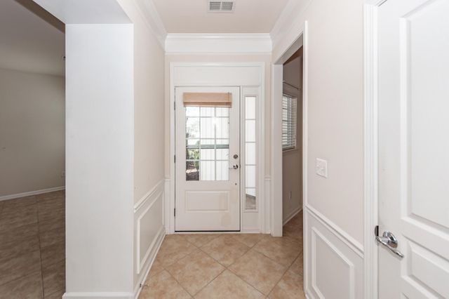 109 Schooner Bend Avenue, Summerville, SC 29486