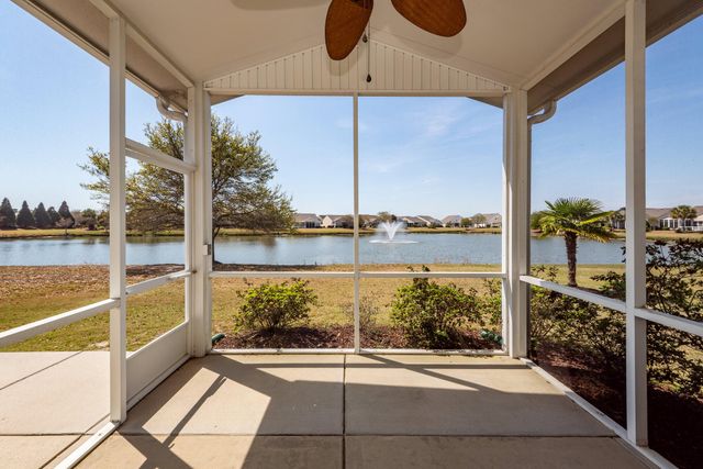 109 Schooner Bend Avenue, Summerville, SC 29486