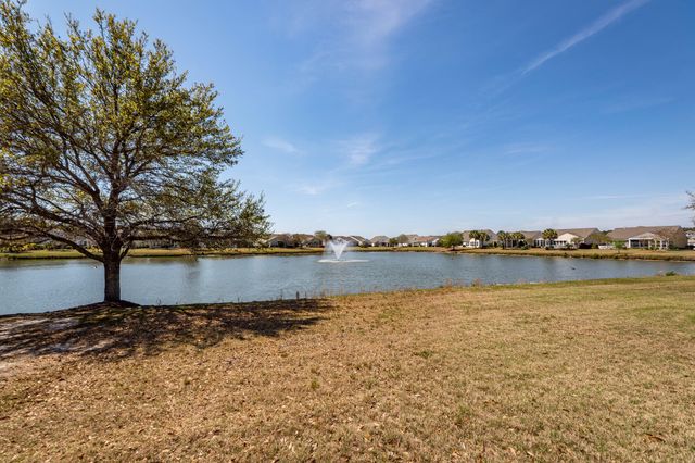 109 Schooner Bend Avenue, Summerville, SC 29486